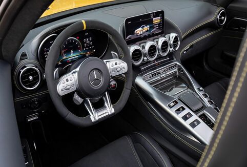 Аренда Mercedes-Benz GT
